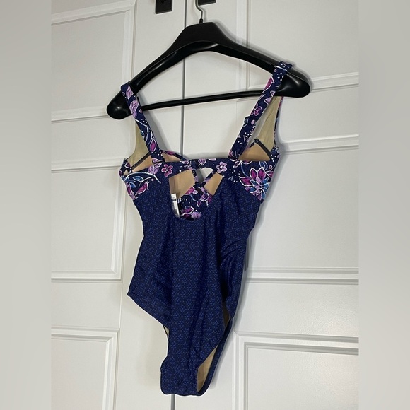 Swimsuits For All One Piece Twist - Picture 3 of 7